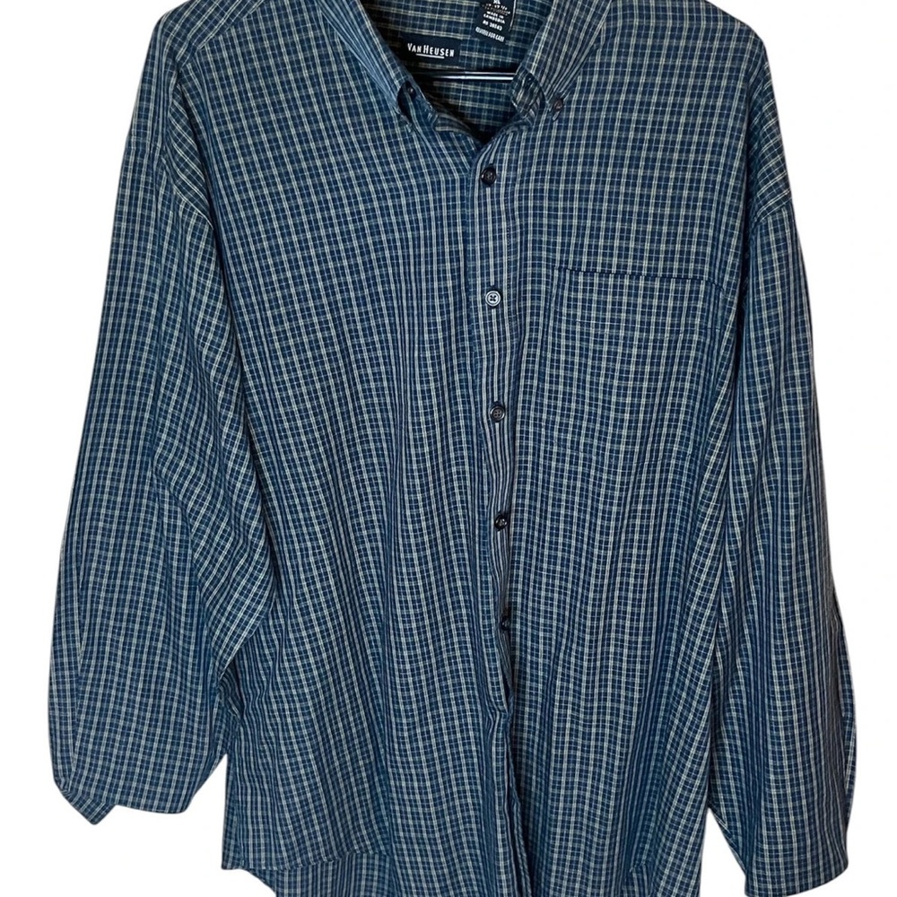 Nautica Men's Blue Plaid Button-Down Shirt